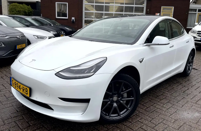 lhd TESLA MODEL 3 (01/12/2019) - 